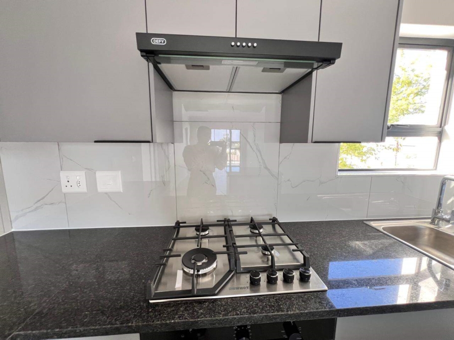 2 Bedroom Property for Sale in Table View Western Cape